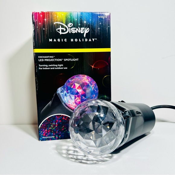 🎄 Gemmy Disney Lightshow LED Christmas Outdoor Stake Light Projector 🎄 - Picture 4 of 10